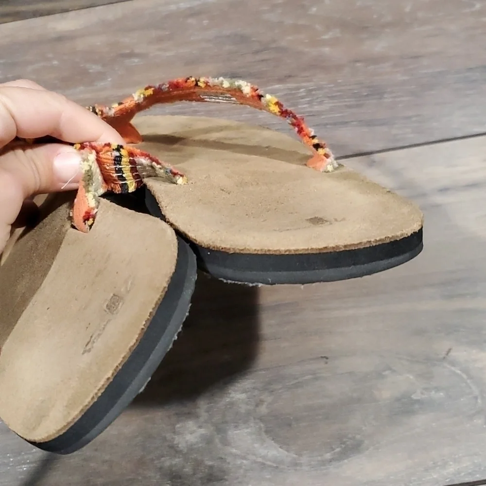 Sanuk Women sz 11 thong shoes flats flip flop sandals